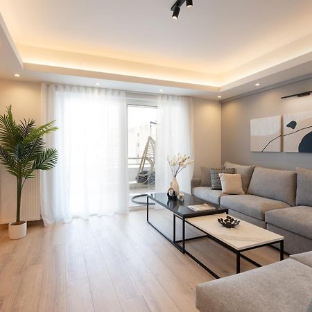 Luxury 4 Bedrooms Apartment Near Flisvos Marina Pireus Eksteriør bilde