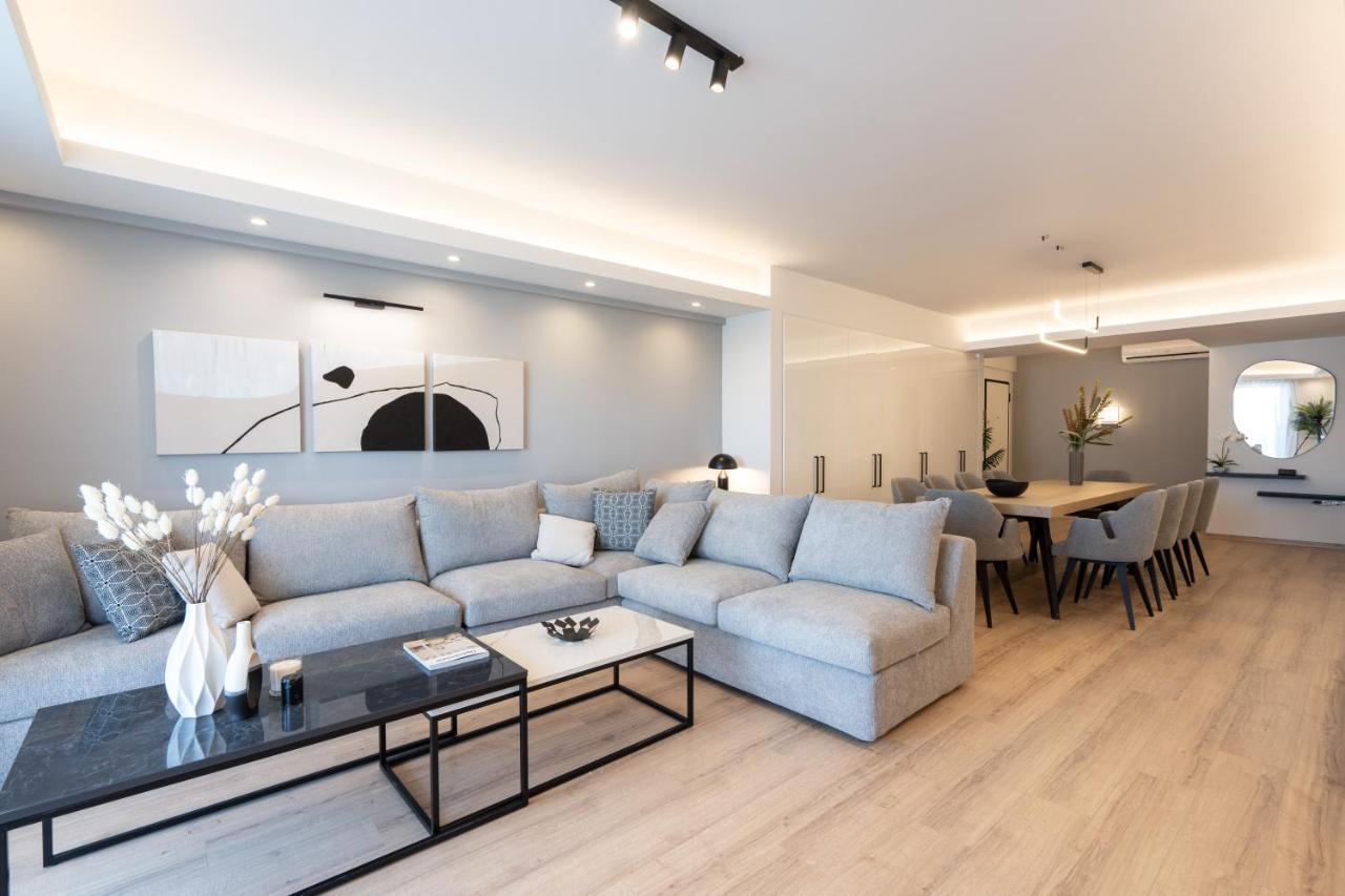 Luxury 4 Bedrooms Apartment Near Flisvos Marina Pireus Eksteriør bilde