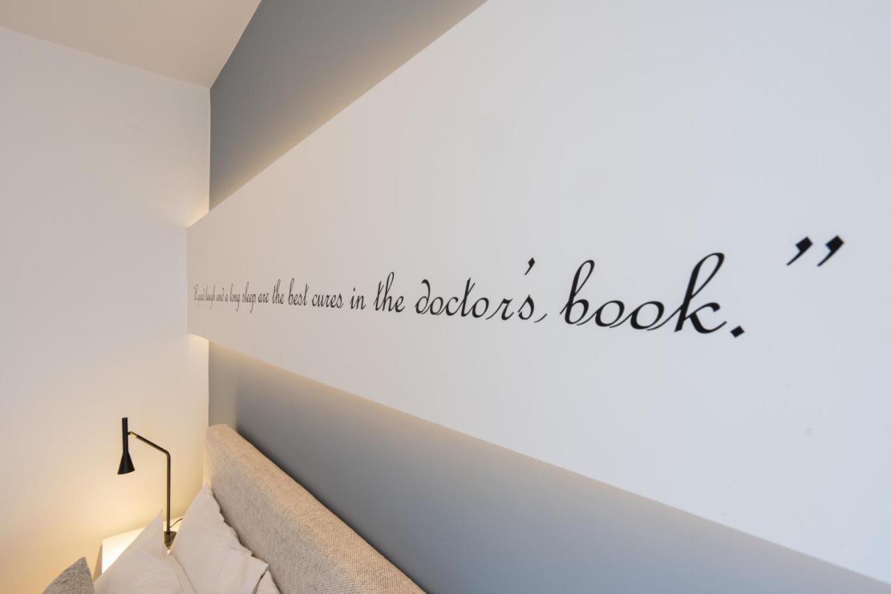 Luxury 4 Bedrooms Apartment Near Flisvos Marina Pireus Eksteriør bilde