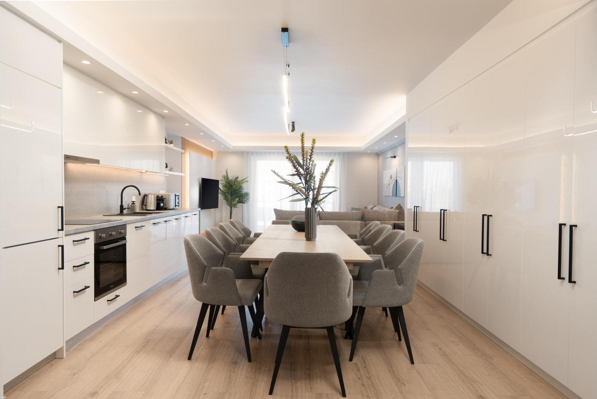 Luxury 4 Bedrooms Apartment Near Flisvos Marina Pireus Eksteriør bilde