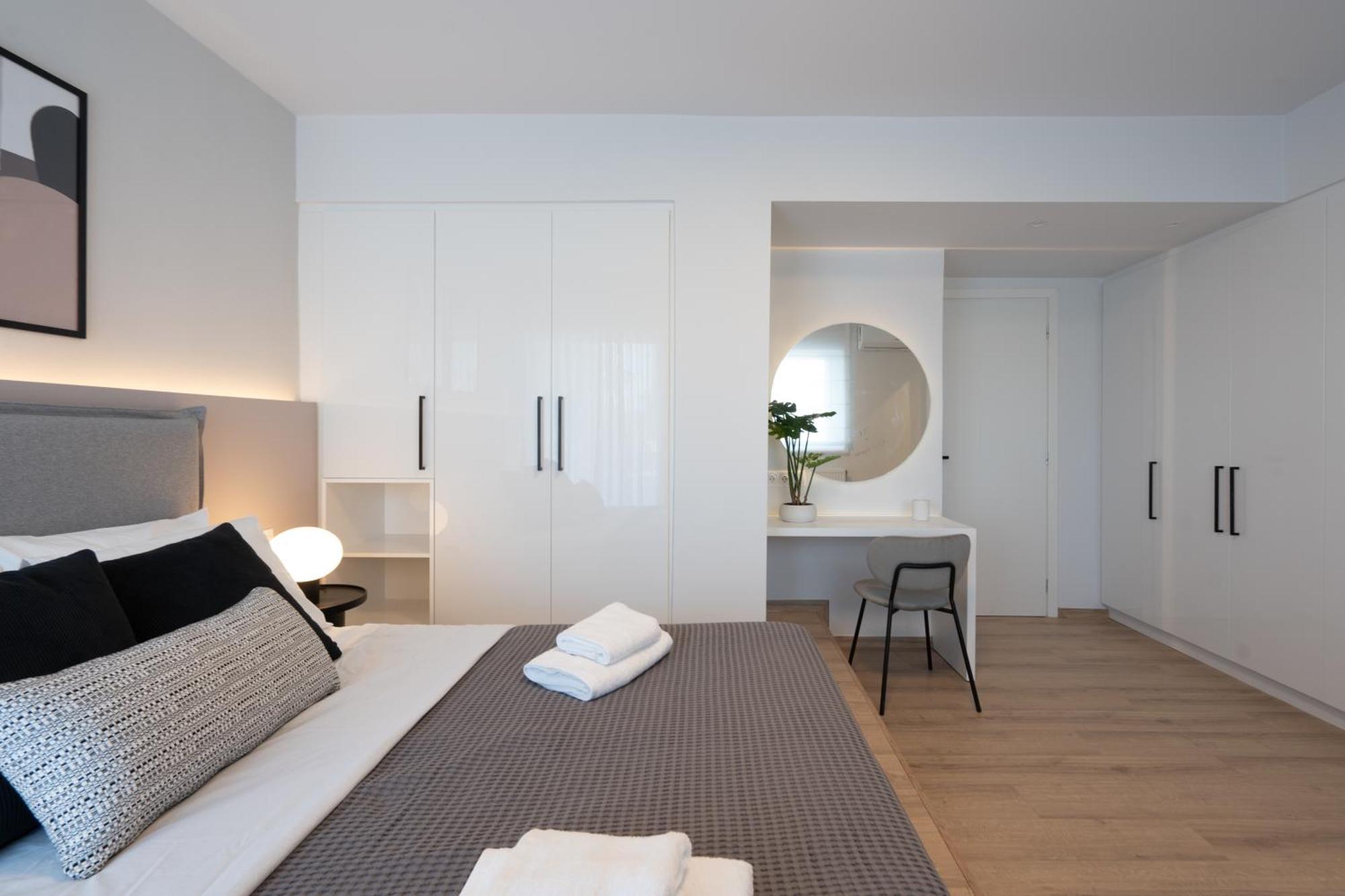 Luxury 4 Bedrooms Apartment Near Flisvos Marina Pireus Eksteriør bilde
